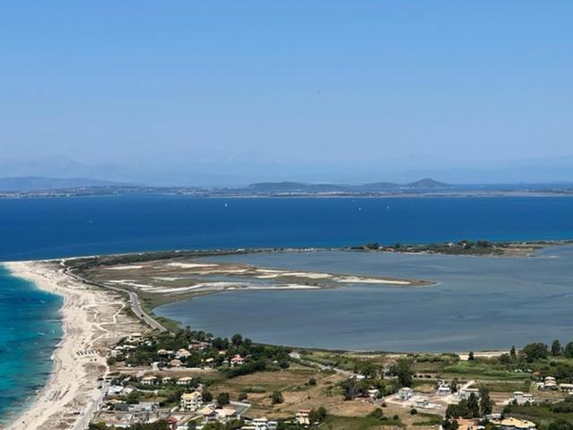 Borgo! Ευχάριστο Εξοχικό Σπίτι Δίπλα Στη Θάλασσα!! Villa Lefkáda Buitenkant foto